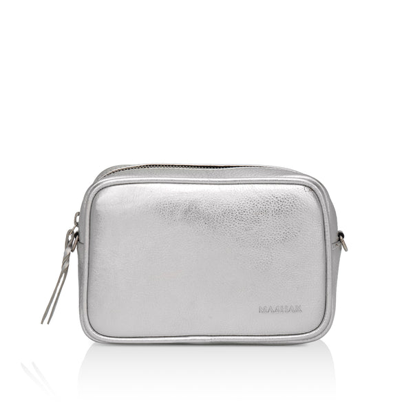Lumina: Metallic Leather Crossbody Bag (Silver)