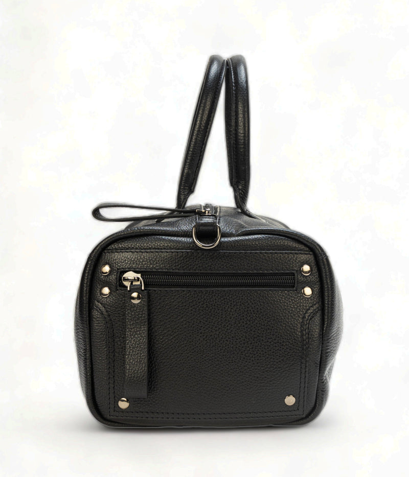 Zenith: Pebbled Leather Gym Duffel Bag (Black)