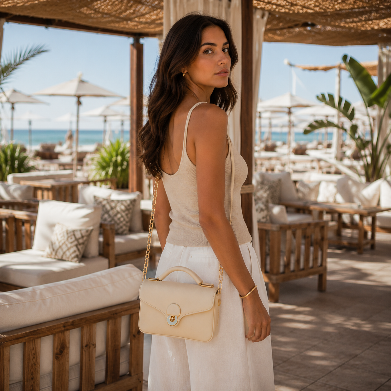 Terra : Napa leather Crossbody Bag (Cream)